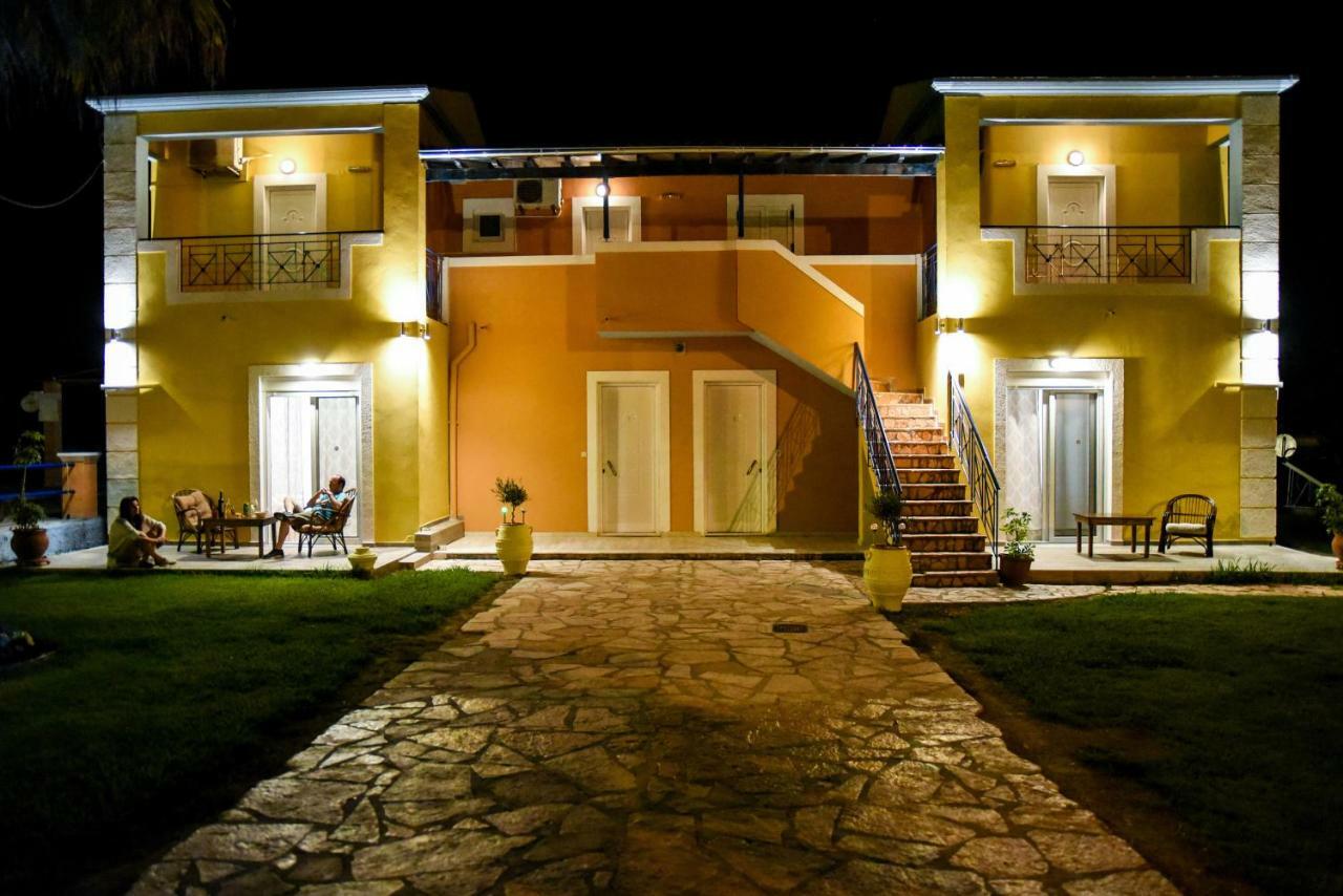 Casa Del Mar Apartment Kavos Bagian luar foto